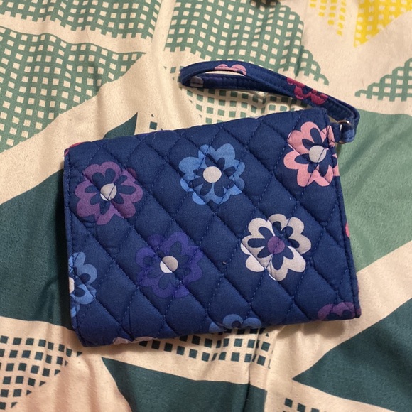 Wallet - Picture 2 of 5